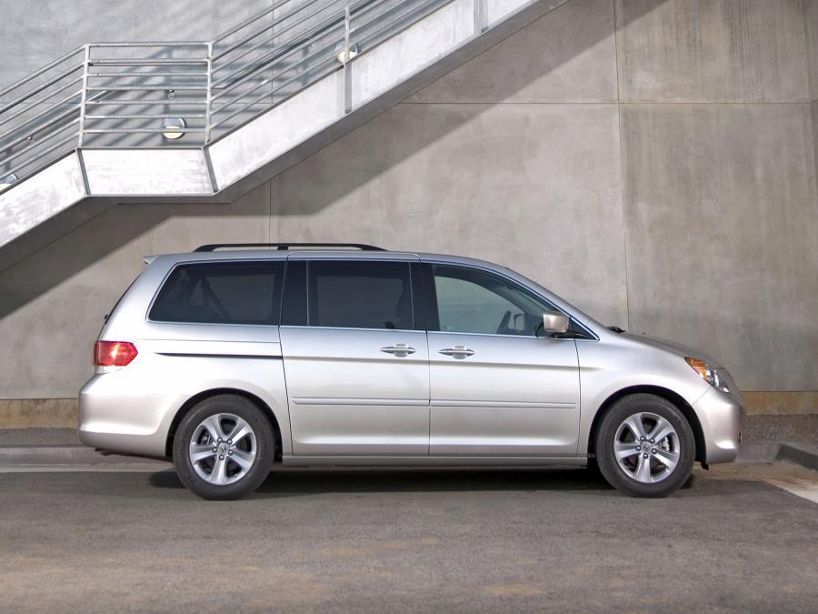  Honda Odyssey 2005 года  (US) (фото 3 из 49)